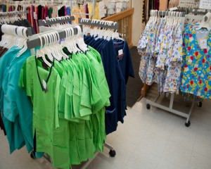 b_lodge-scrub_uniforms_green